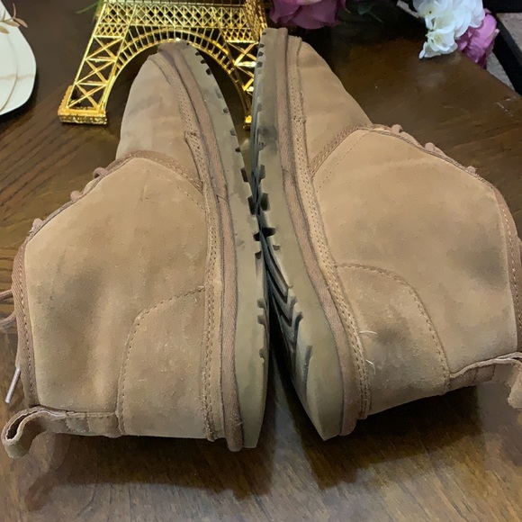 UGG NEUMEL SHUKKA BOOTS??